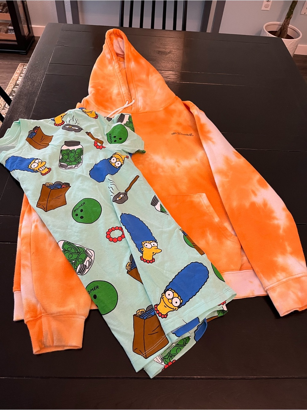 BUNDLE! Simpsons hoodie and t-shirt